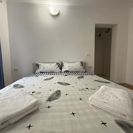 Royal Frateli Costinești